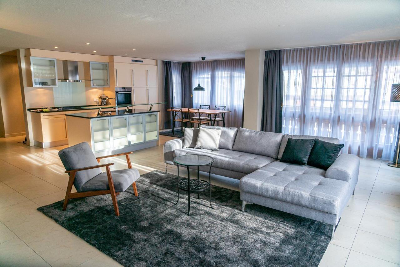 Vrony Apartments By Hotel Walliserhof Zermatt Bagian luar foto